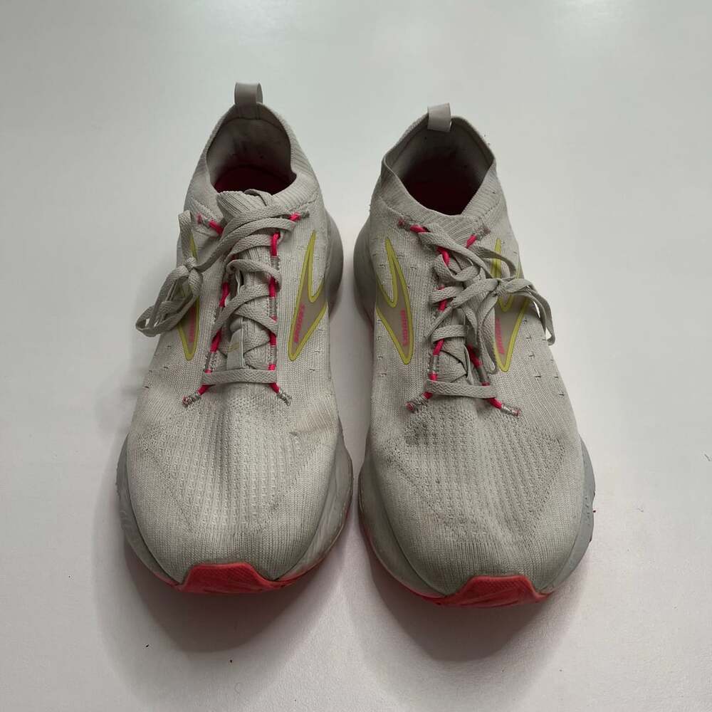 Brooks Glycerin StealthFit 20 Size 10.5 Gray Yellow Pink Running Shoes